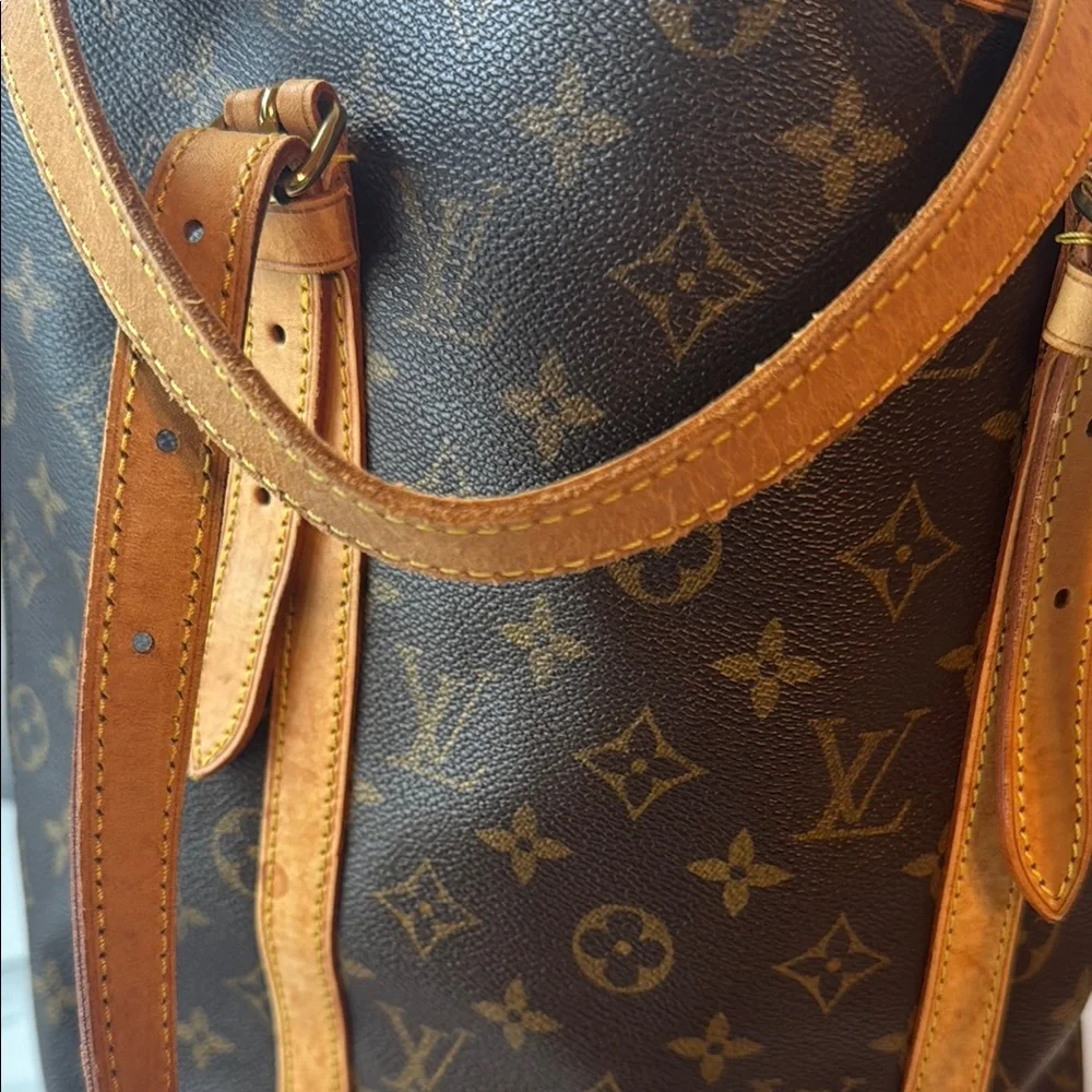 Vintage Louis Vuitton Monogram GM Bucket Tote Bag